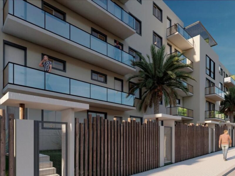 Duplex Apartamento de 3 dormitorios en Altos de Fátima.