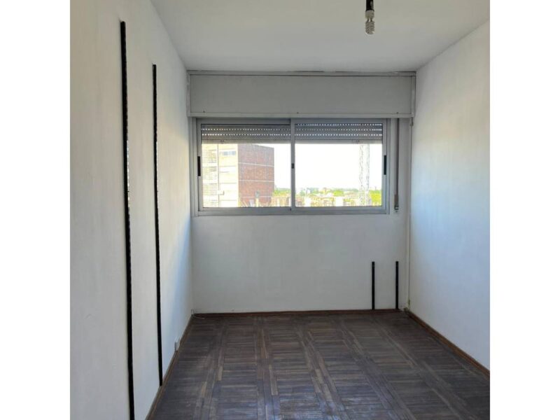 Apartamento en Montevideo: Edificio 19 de Abril